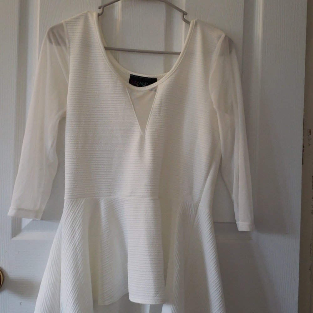 🎀Long sleeve hi•lo shirt